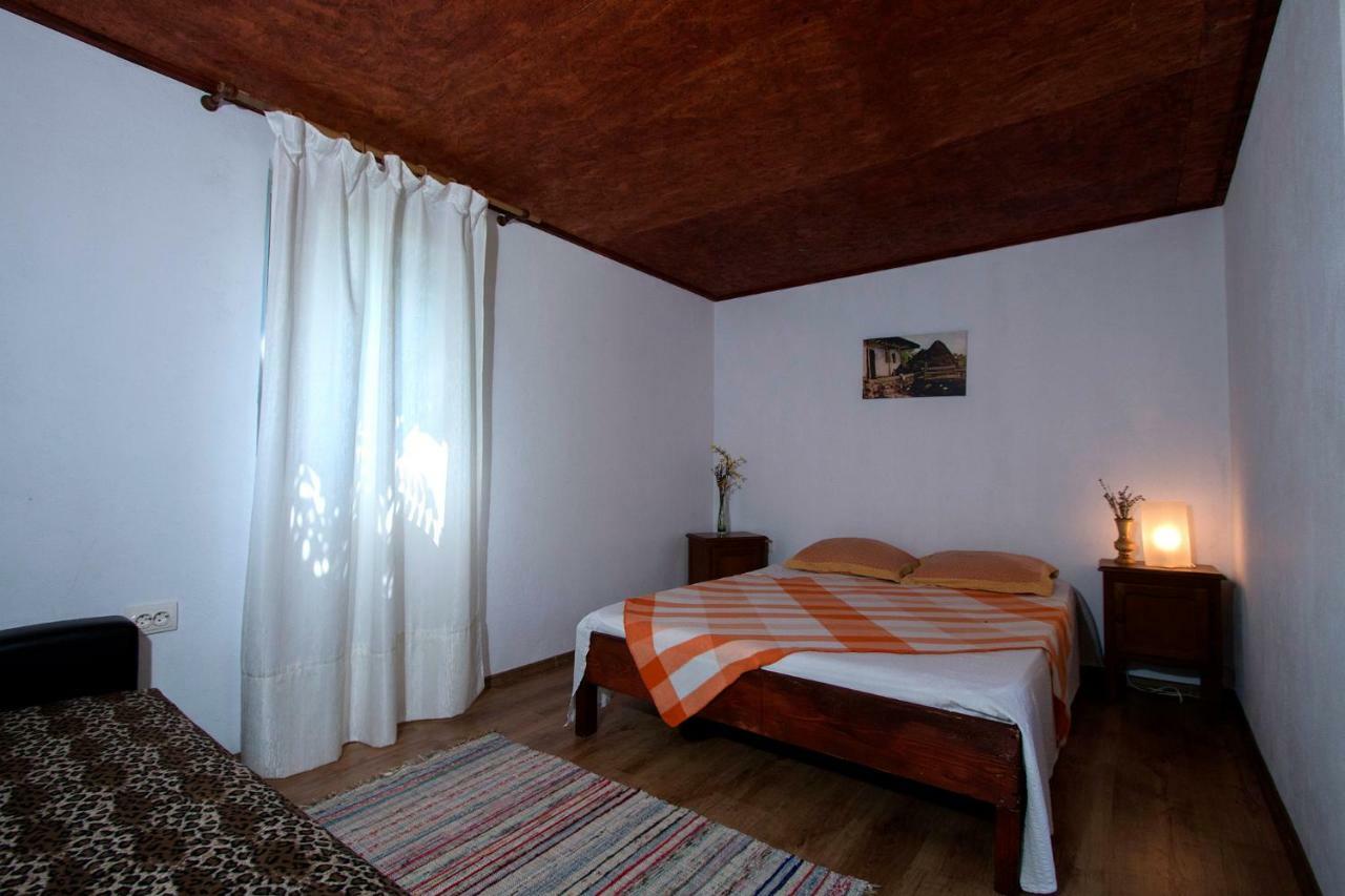 La Livada Villa Greci Buitenkant foto